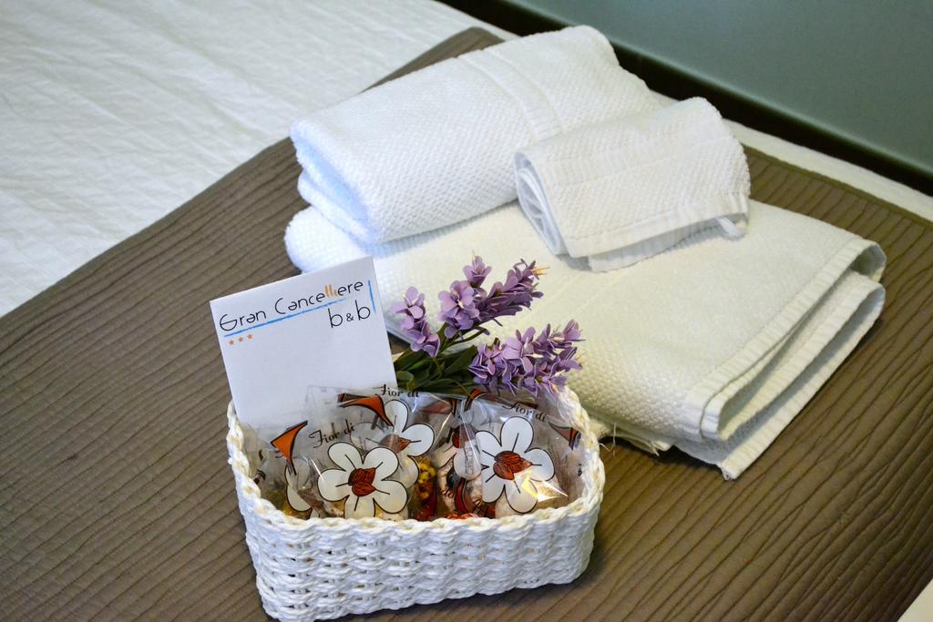 Gran Cancelliere B&B With Parking Palermo Exterior foto